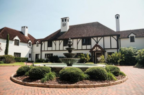 Duncraig Manor